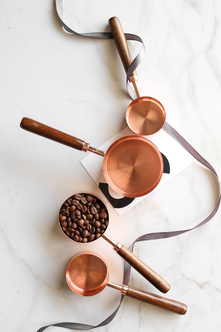 rose-gold-plated-measuring-cups.jpg