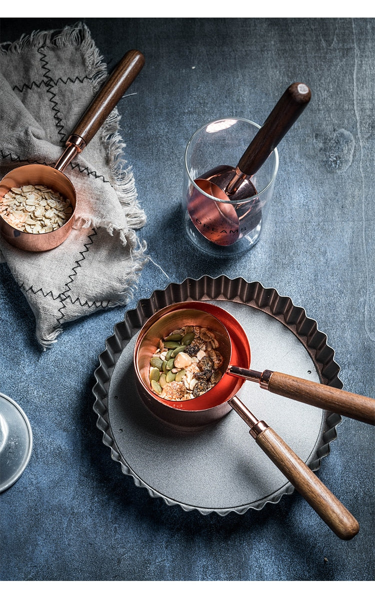 rose-gold-plated-measuring-cups.jpg